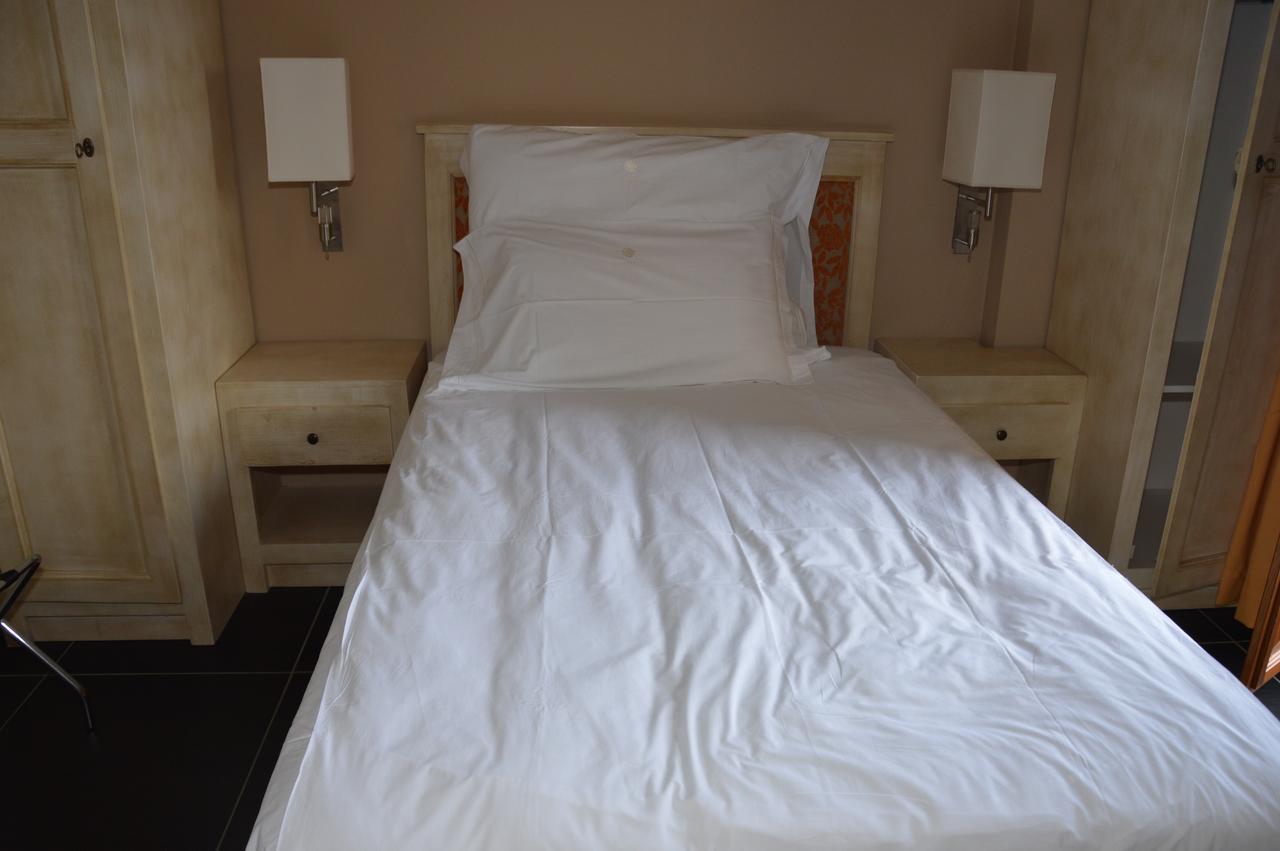 Roccamonfina Palace Hotel Habitación foto
